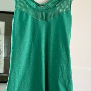 Nike Women's Small Green Dri-fit Knit Tank Top Racerback Mesh